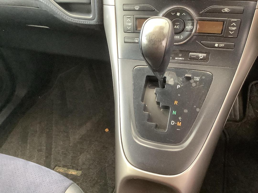 Photo '14' of Toyota Blade