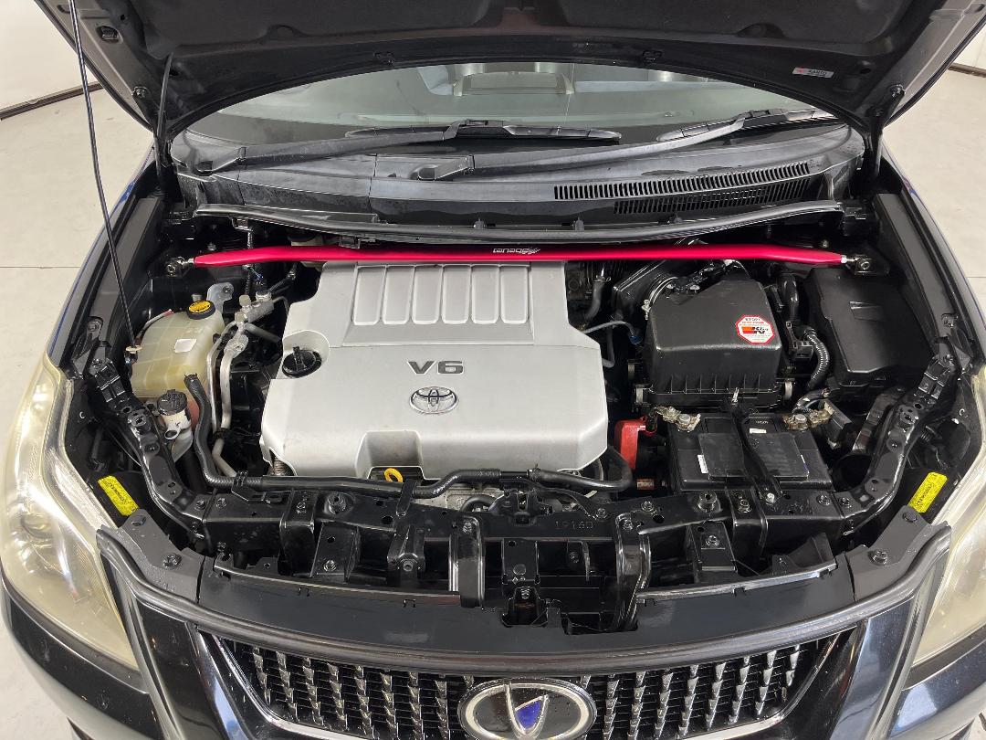 Photo '13' of Toyota Blade Photo '13' of Toyota Blade