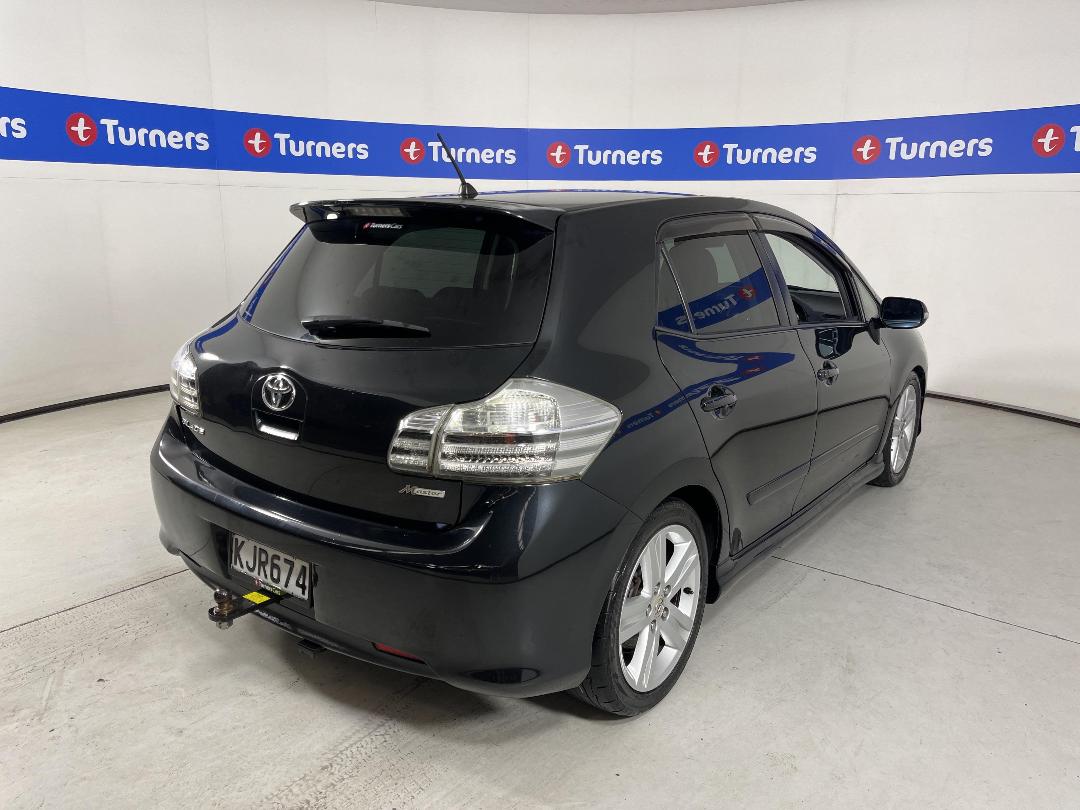 Photo '7' of Toyota Blade Photo '7' of Toyota Blade