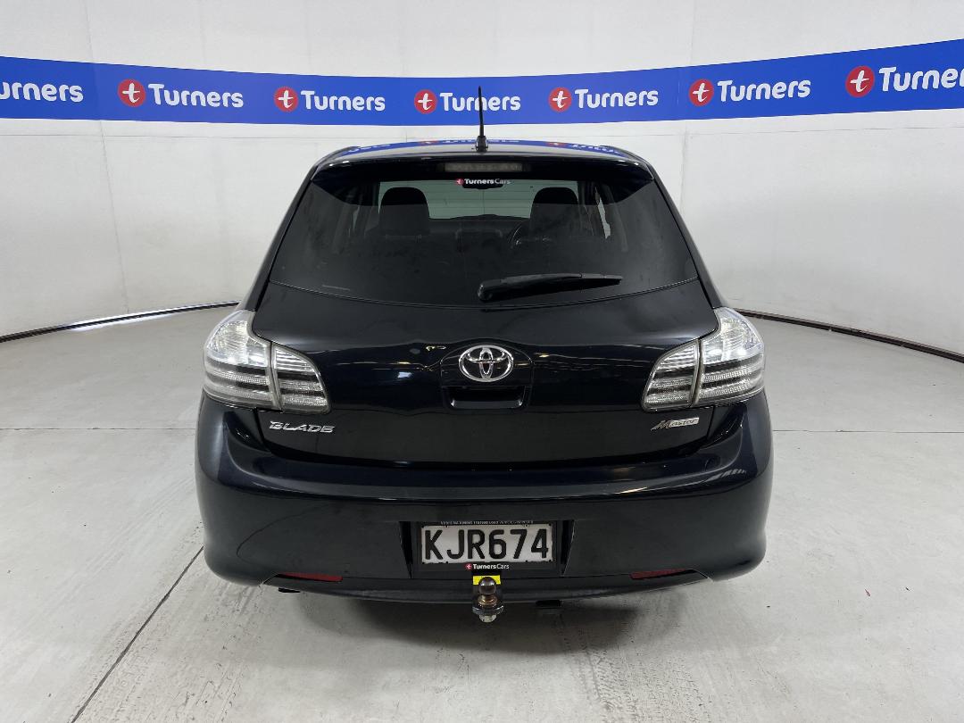 Photo '6' of Toyota Blade Photo '6' of Toyota Blade