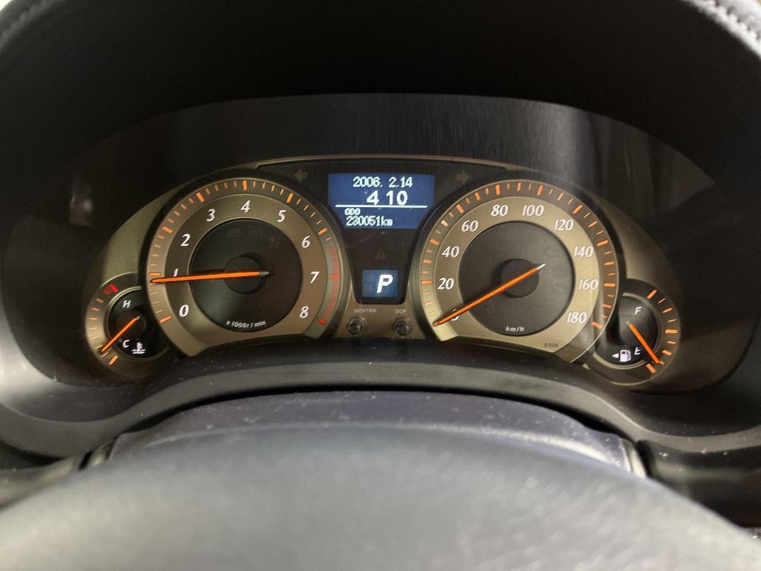 Photo '21' of Toyota Blade Photo '21' of Toyota Blade