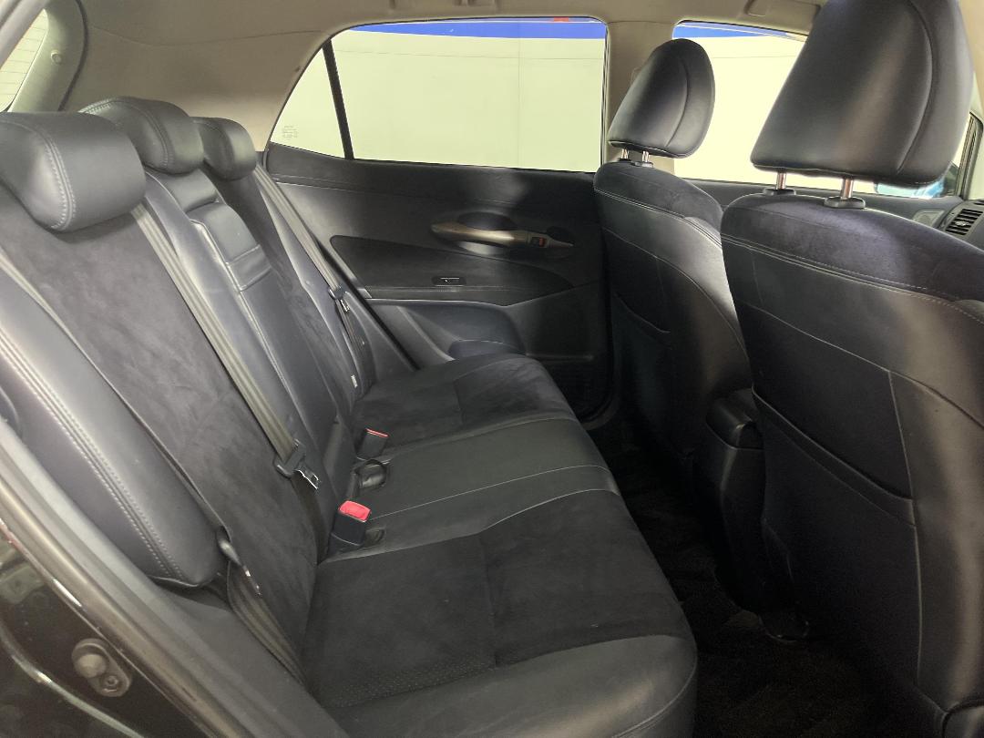 Photo '20' of Toyota Blade Photo '20' of Toyota Blade