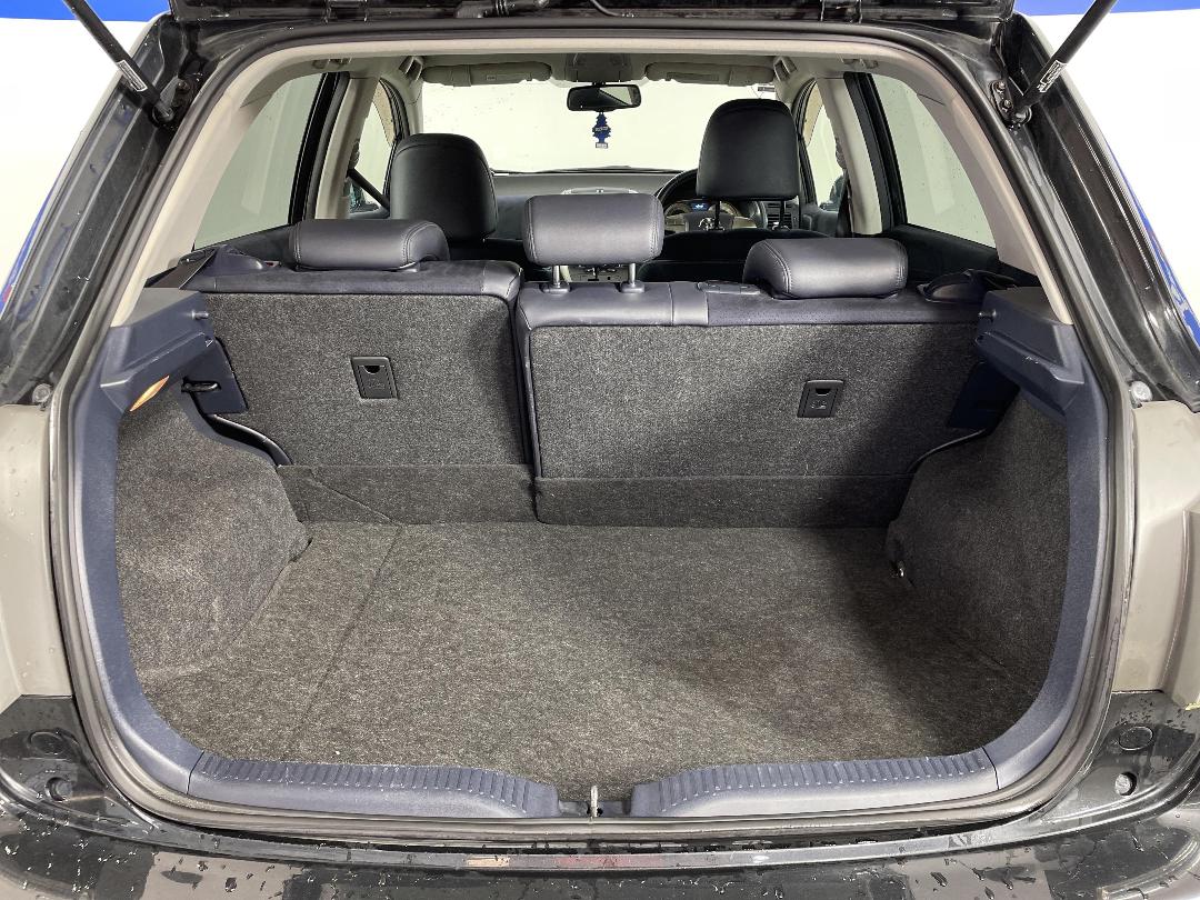 Photo '14' of Toyota Blade