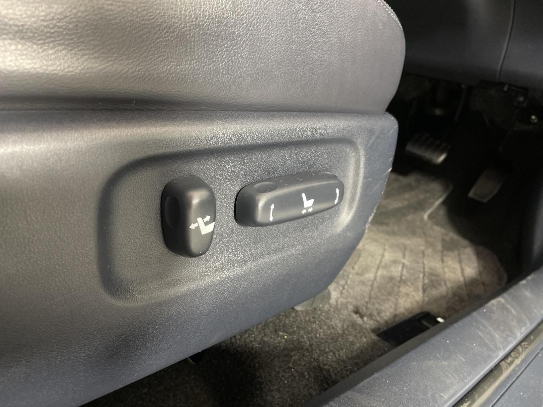 Photo '26' of Toyota Blade