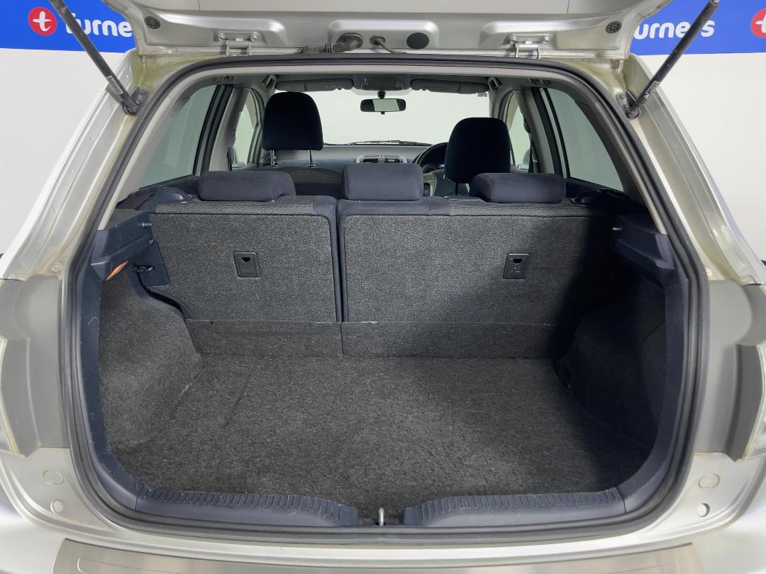 Photo '14' of Toyota Blade