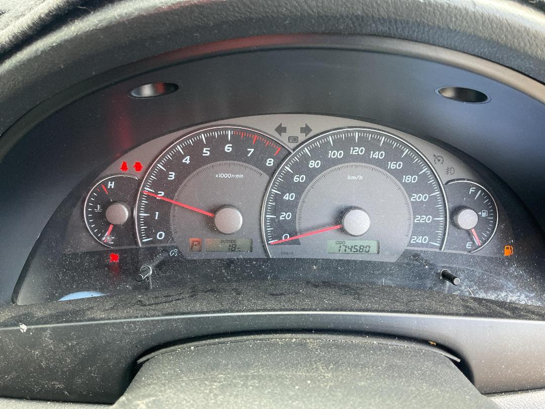 Photo '10' of Toyota Camry Sport Photo '10' of Toyota Camry Sport