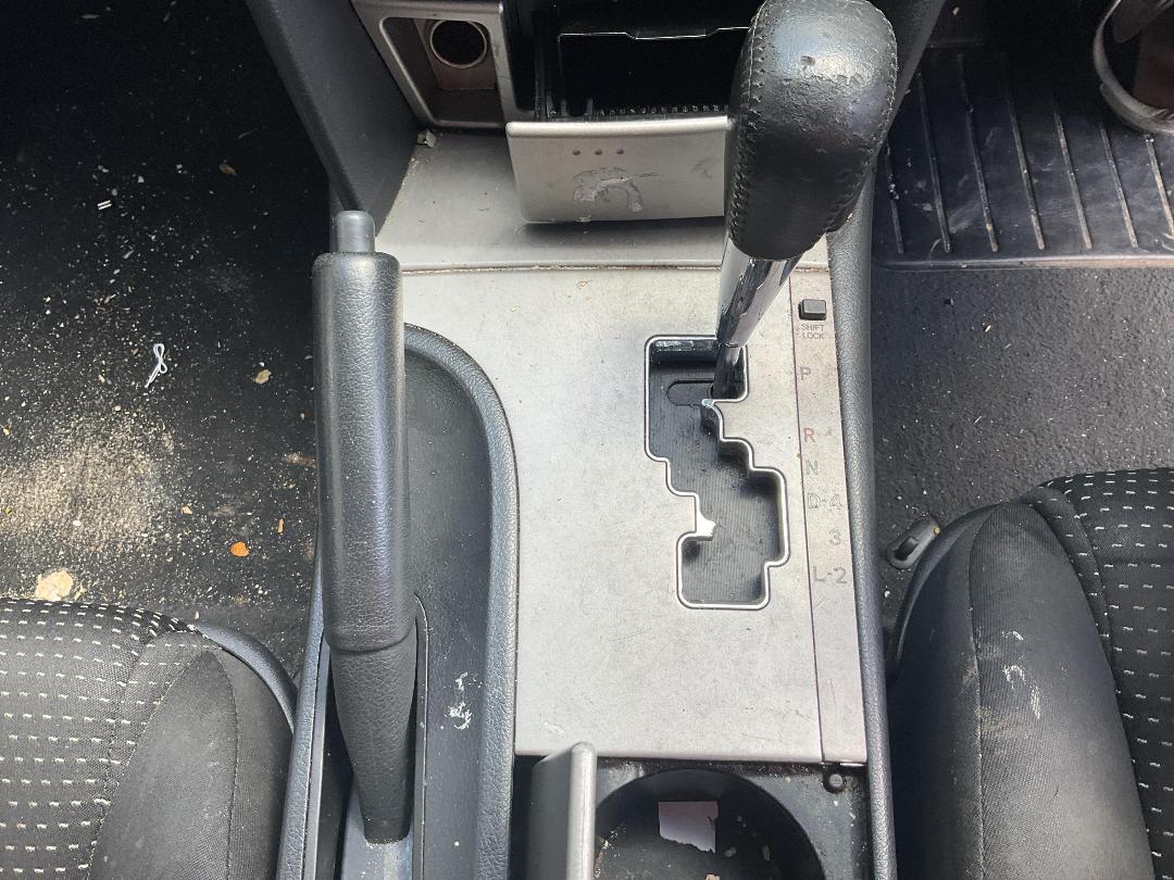 Photo '12' of Toyota Camry Sport Photo '12' of Toyota Camry Sport