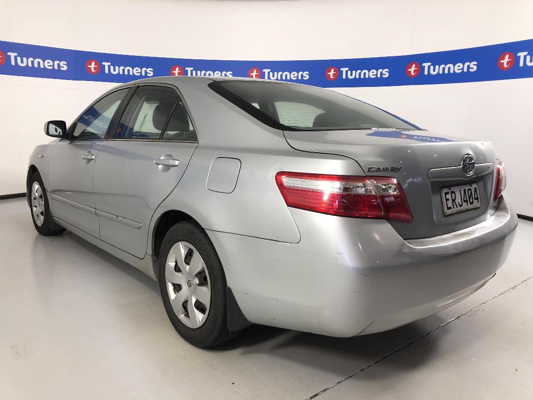 Photo '5' of Toyota Camry