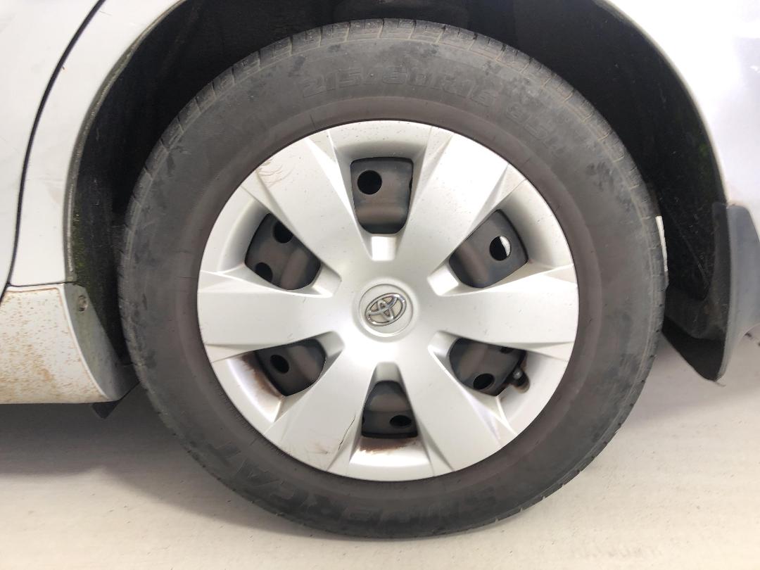 Photo '11' of Toyota Camry