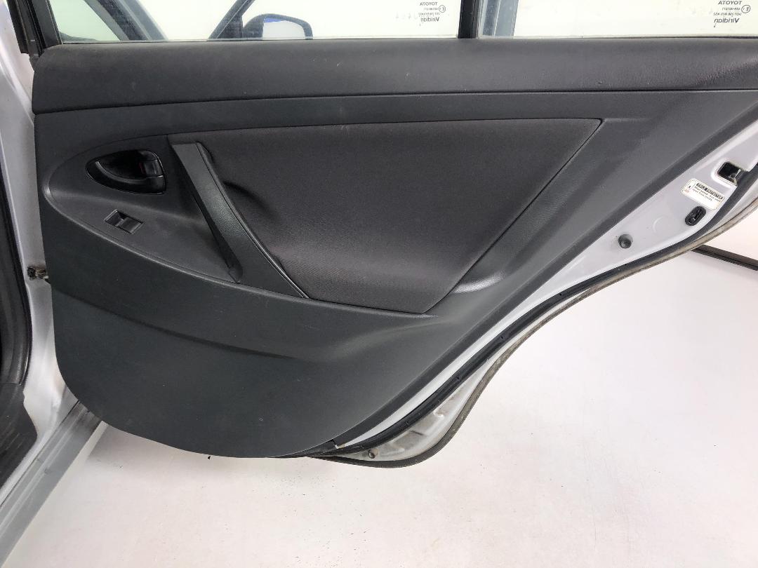 Photo '19' of Toyota Camry