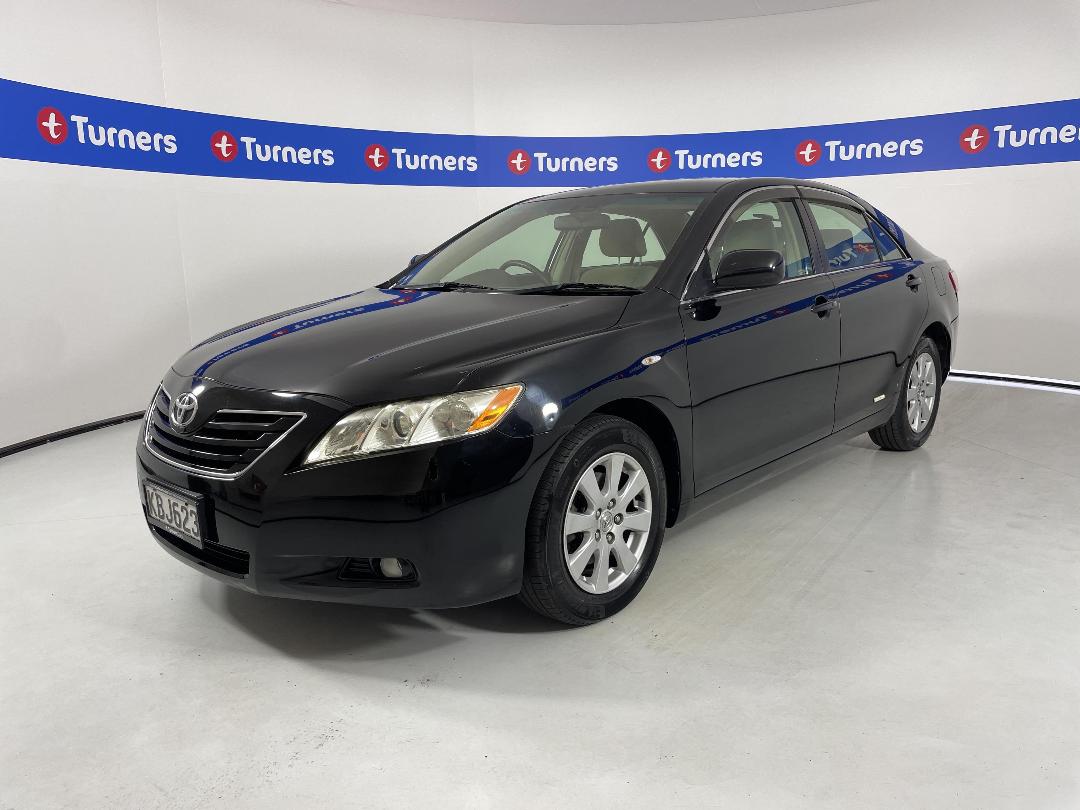 Photo '4' of Toyota Camry