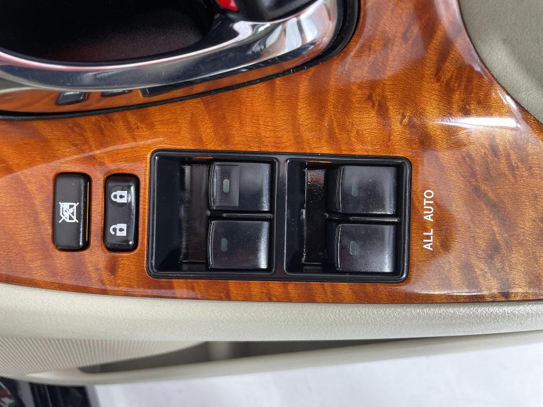 Photo '25' of Toyota Camry