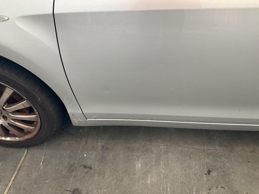 Photo '12' of Toyota Camry