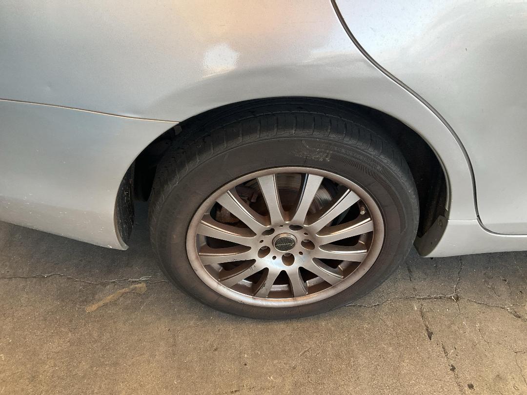 Photo '21' of Toyota Camry