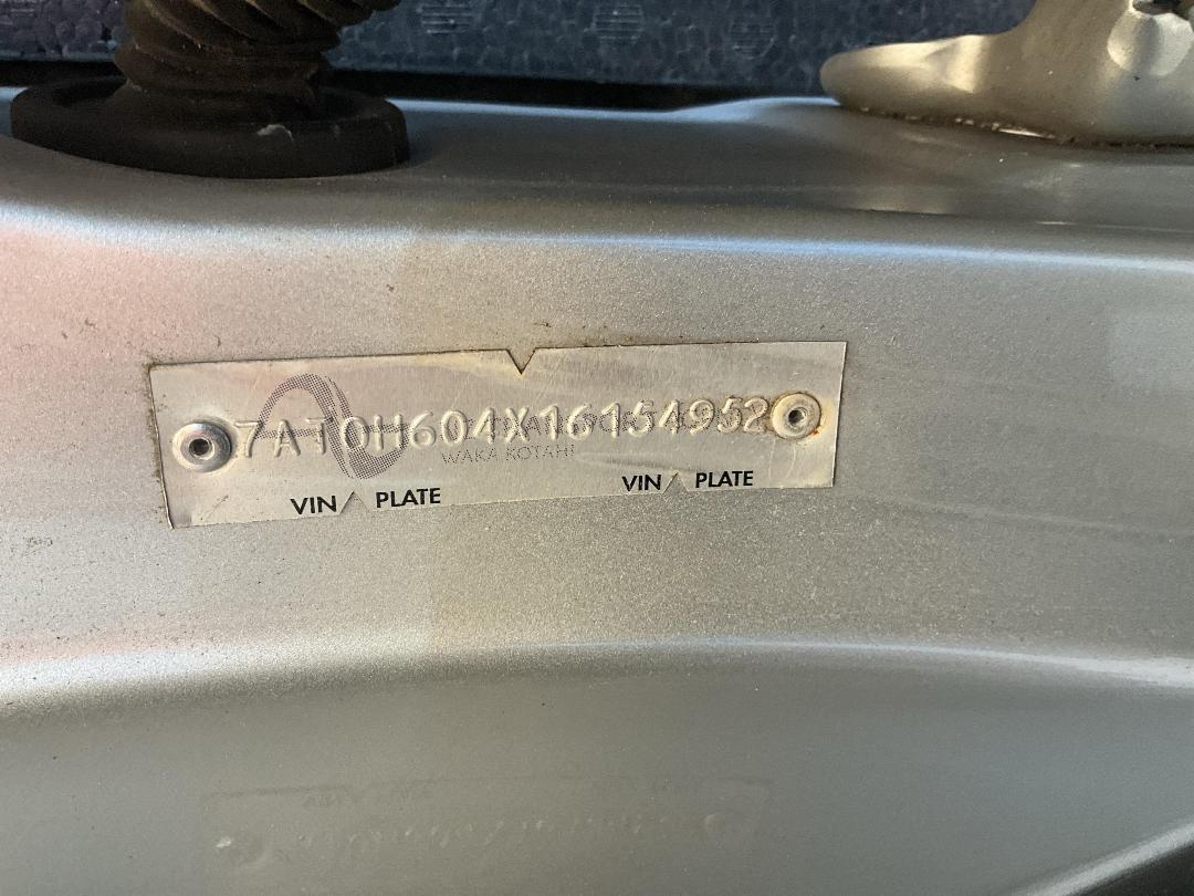 Photo '30' of Toyota Camry