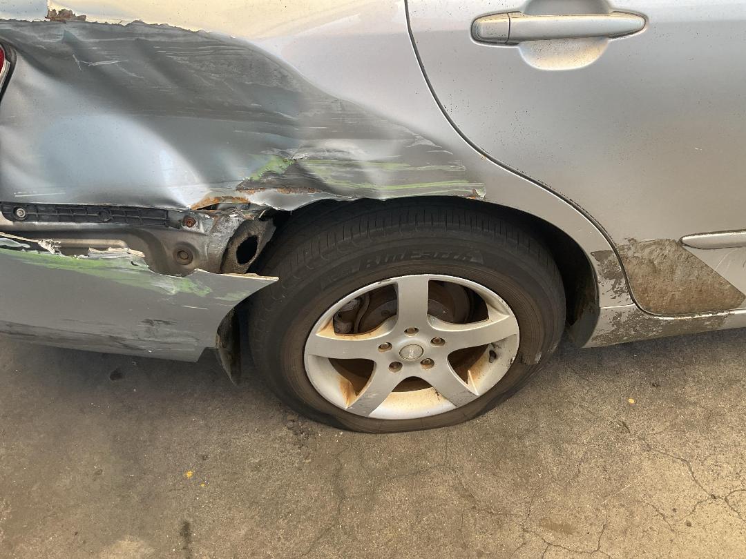 Photo '19' of Toyota Camry GL