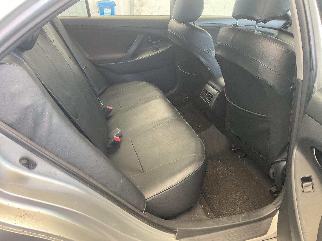 Photo '21' of Toyota Camry GL