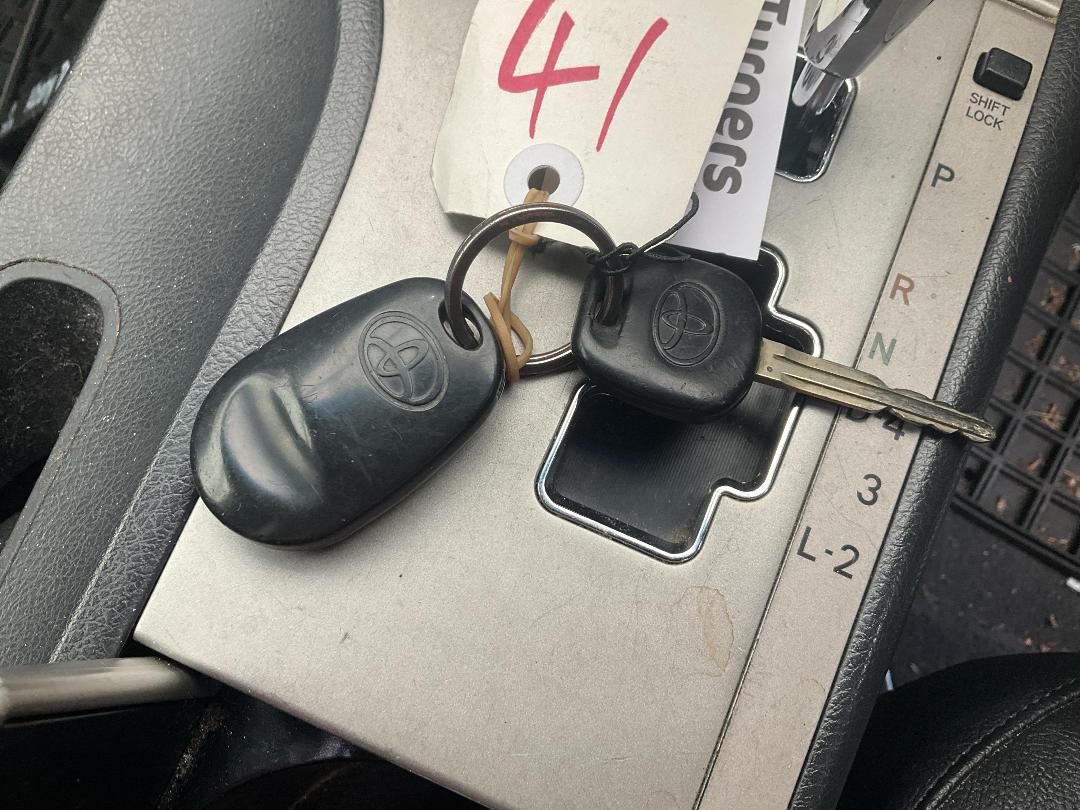 Photo '25' of Toyota Camry GL