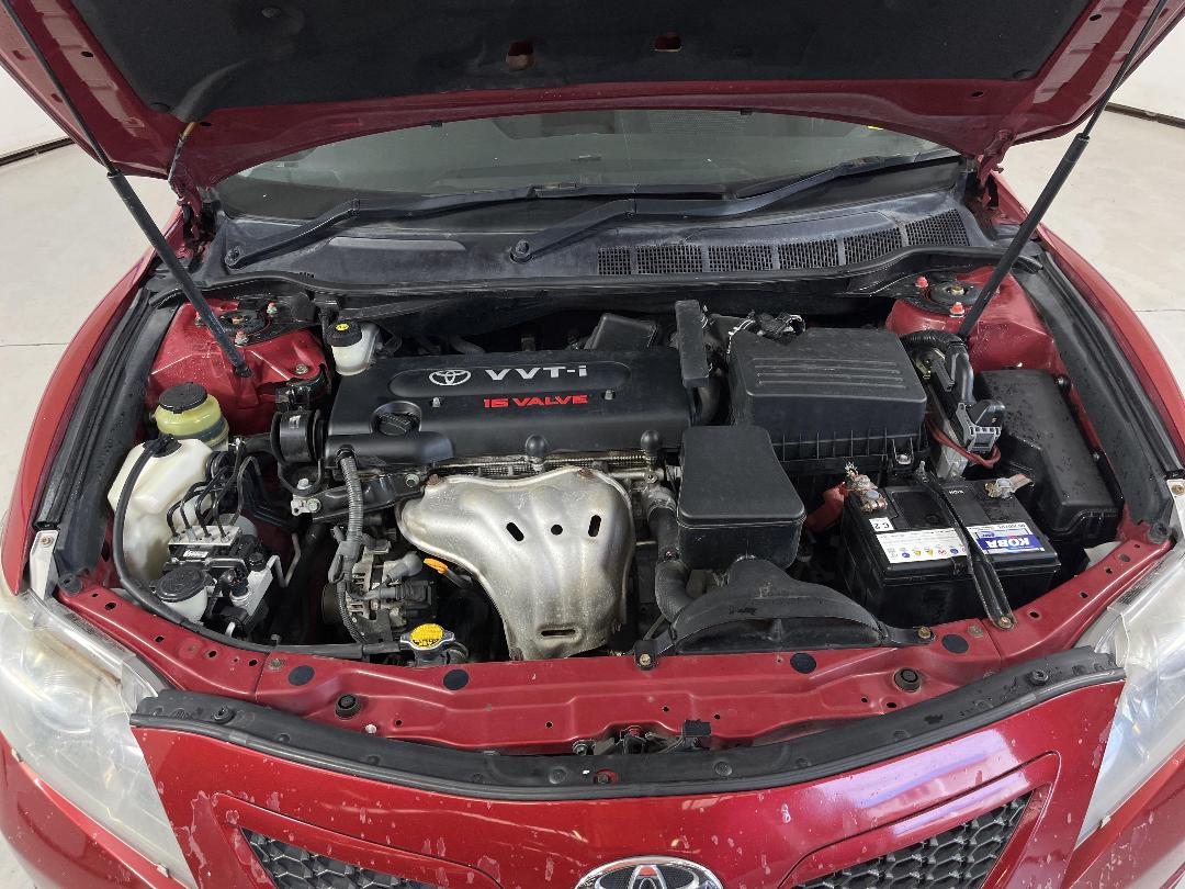 Photo '13' of Toyota Camry