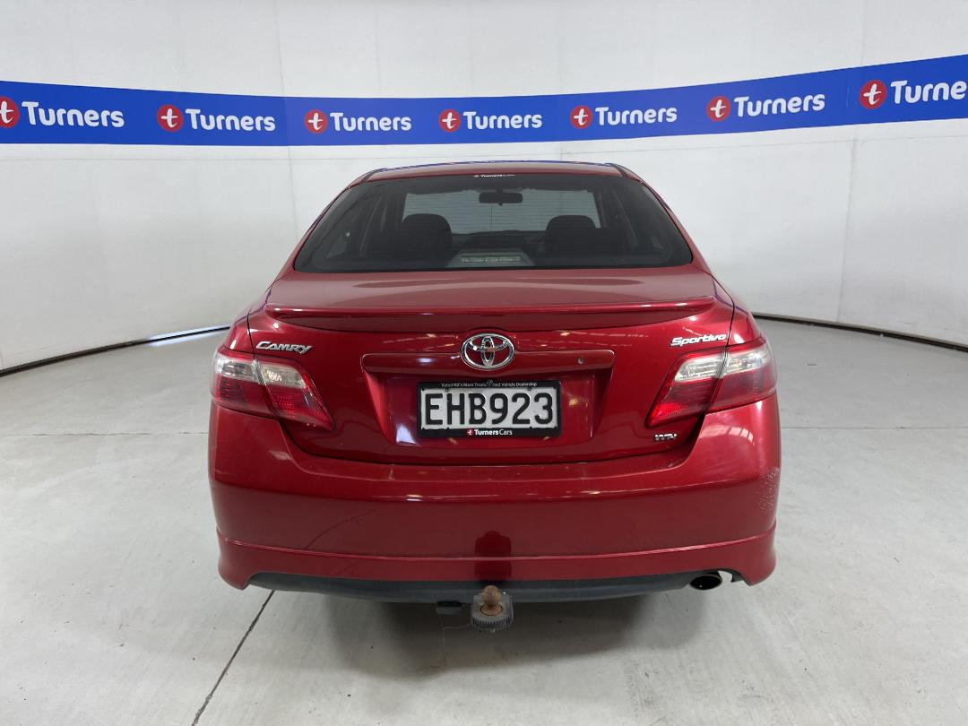 Photo '6' of Toyota Camry