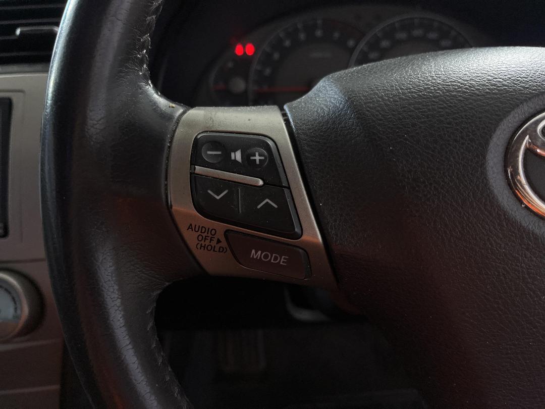 Photo '25' of Toyota Camry