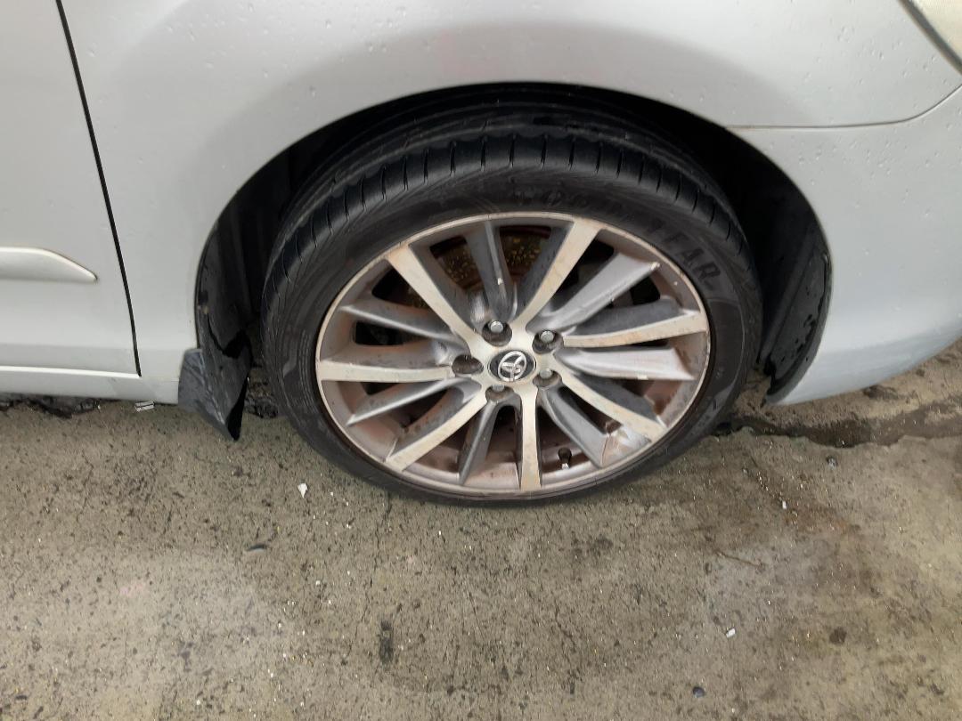 Photo '2' of Toyota Camry GL