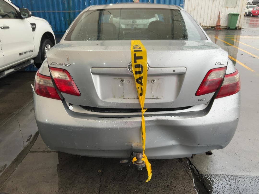 Photo '12' of Toyota Camry GL