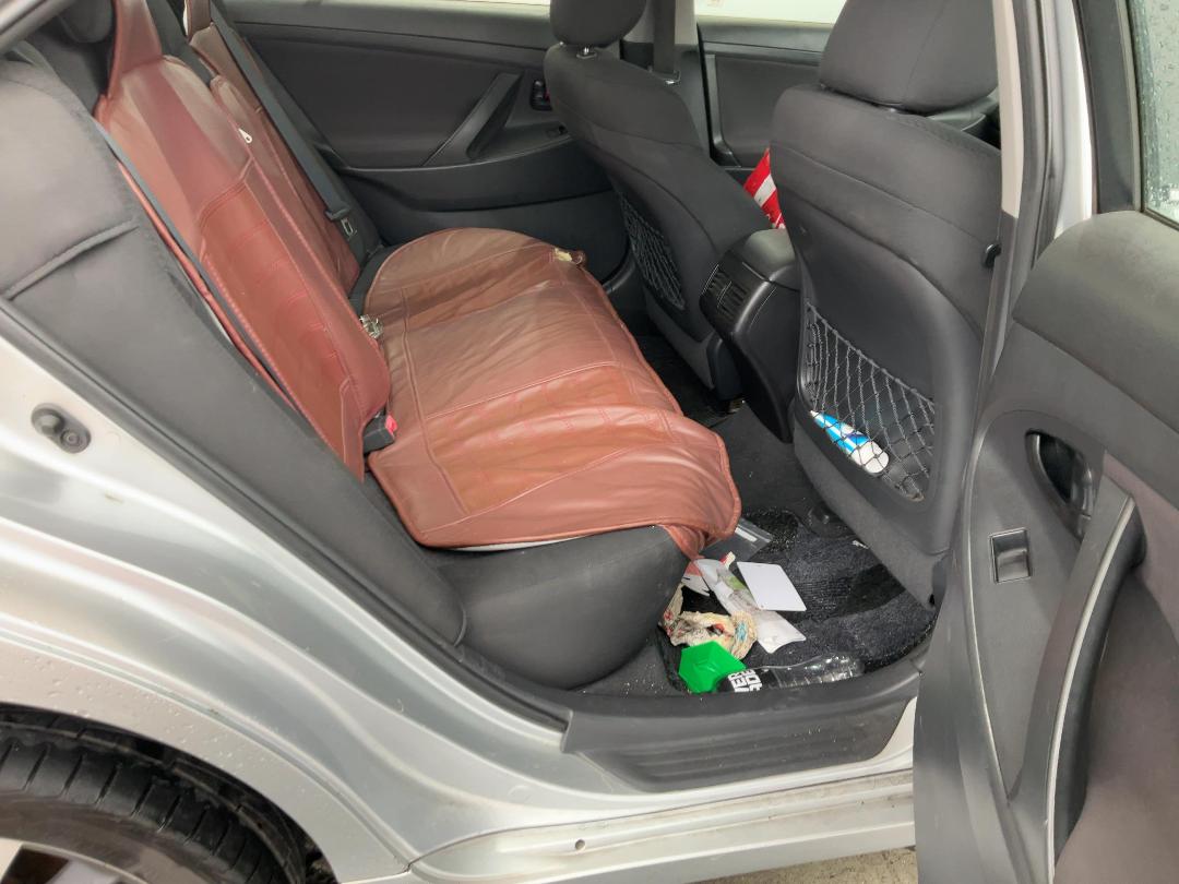 Photo '16' of Toyota Camry GL