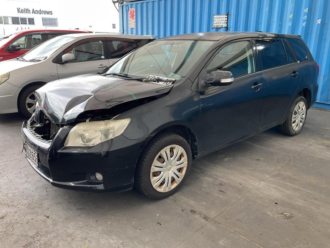 Photo '10' of Toyota Corolla Fielder Photo '10' of Toyota Corolla Fielder