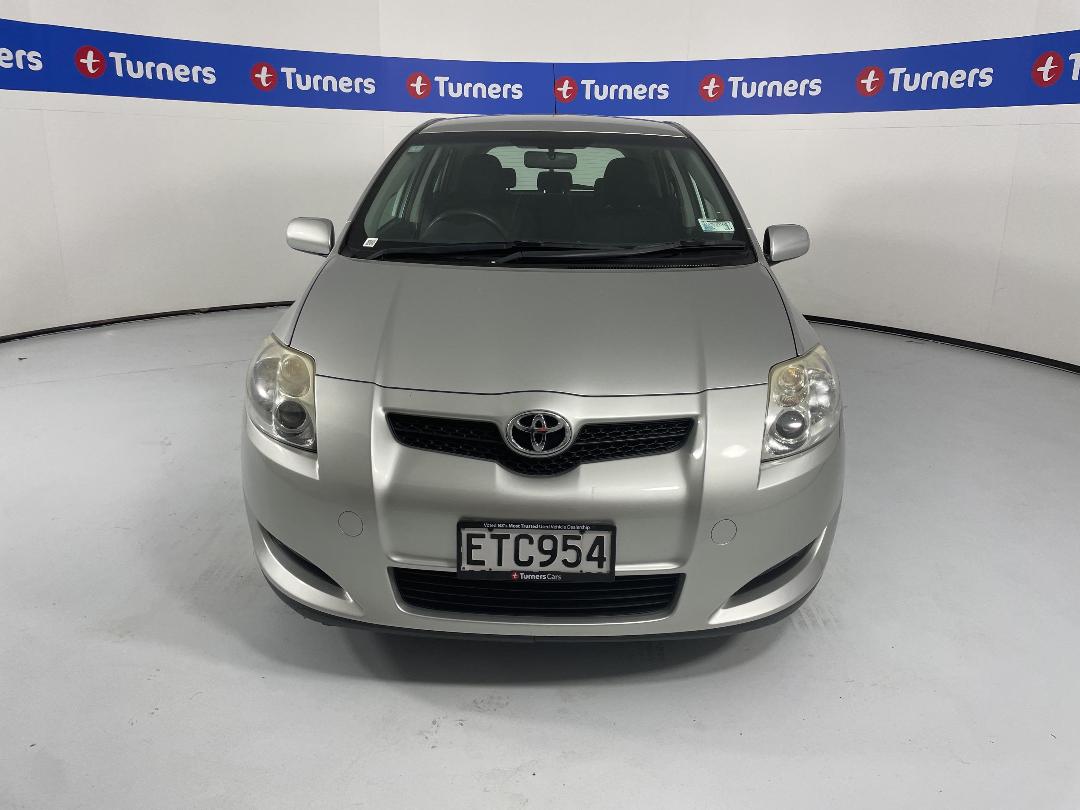 Photo '2' of Toyota Corolla Photo '2' of Toyota Corolla