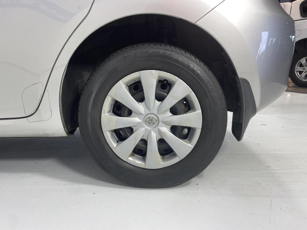 Photo '11' of Toyota Corolla Photo '11' of Toyota Corolla