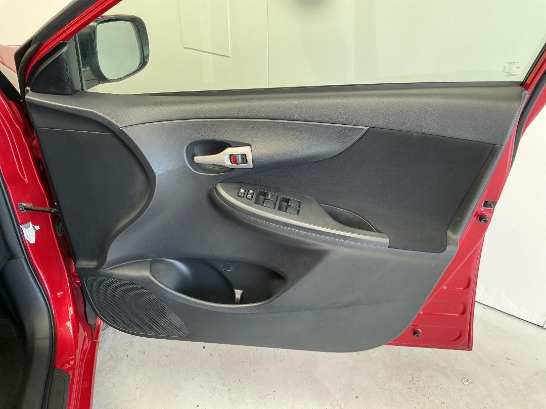 Photo '15' of Toyota Corolla Photo '15' of Toyota Corolla