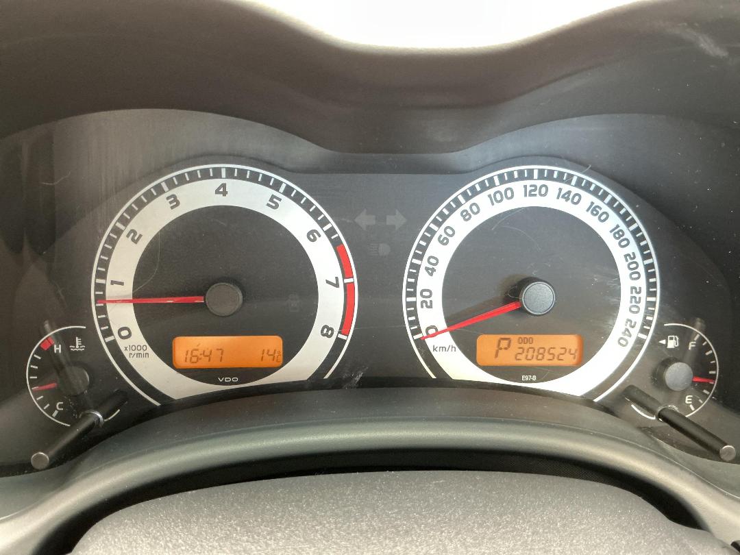 Photo '21' of Toyota Corolla Photo '21' of Toyota Corolla