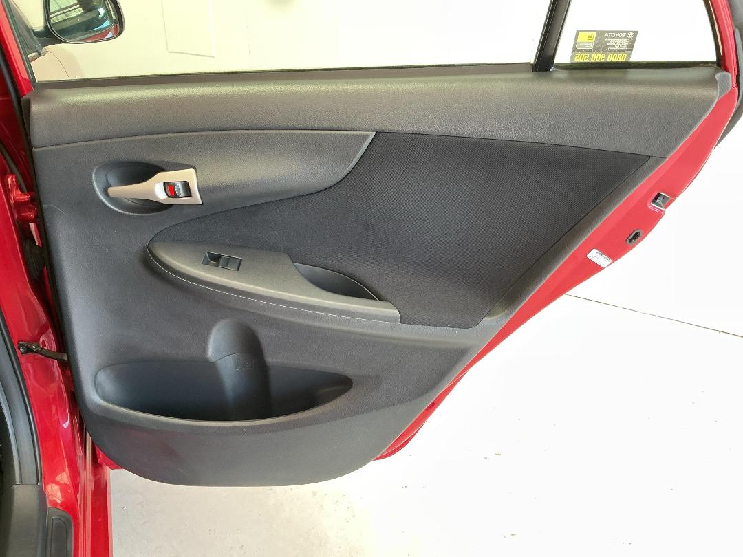 Photo '19' of Toyota Corolla Photo '19' of Toyota Corolla