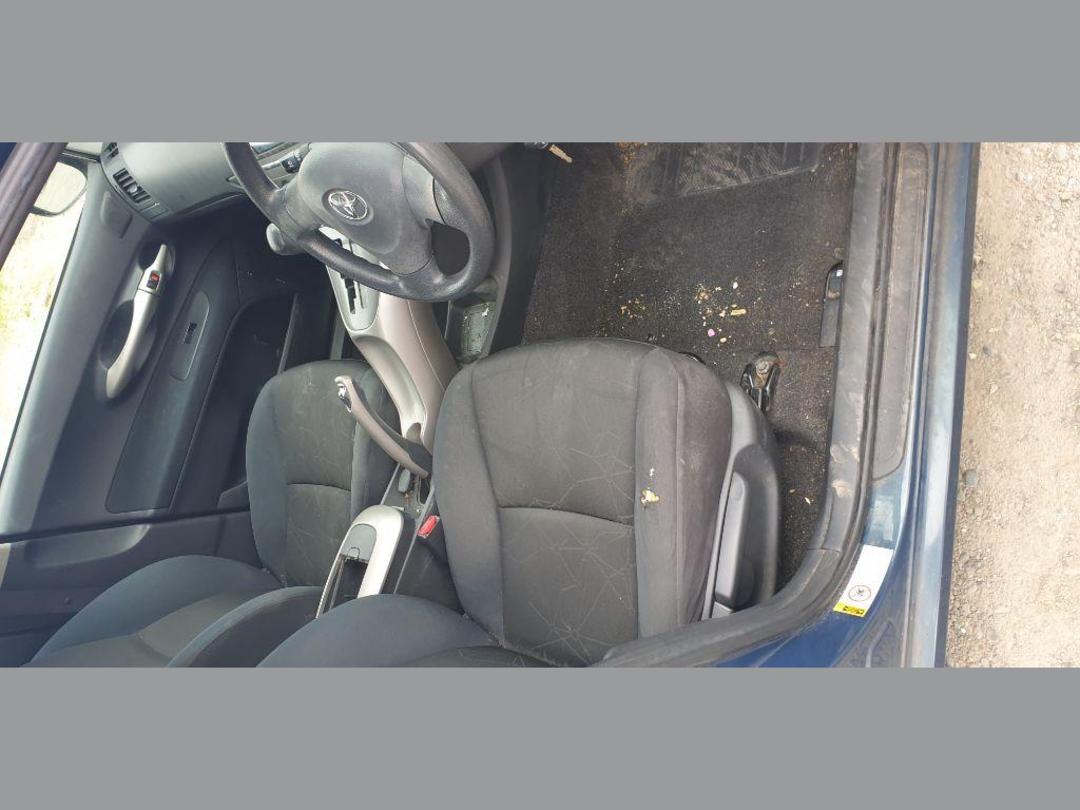 Photo '12' of Toyota Corolla GX Photo '12' of Toyota Corolla GX