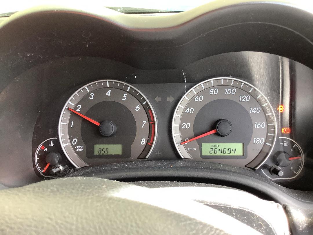 Photo '13' of Toyota Corolla Photo '13' of Toyota Corolla