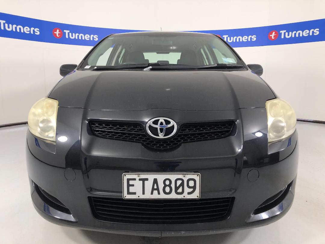 Photo '2' of Toyota Corolla
