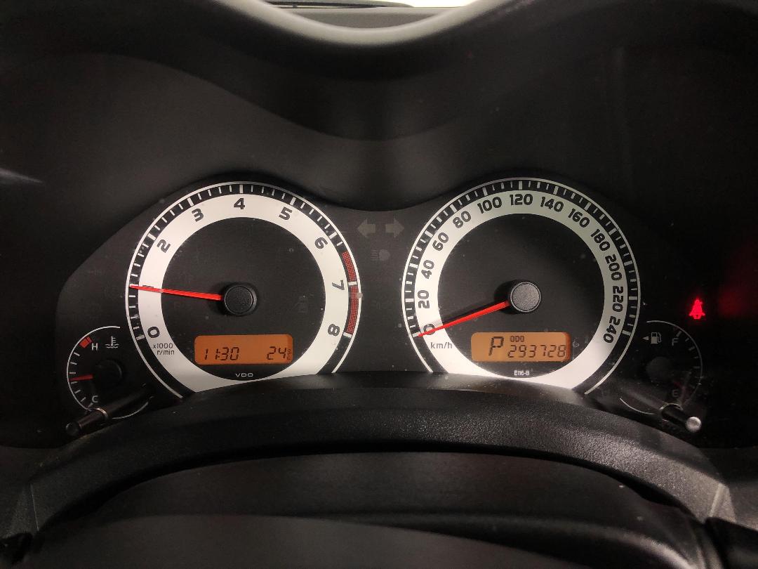 Photo '21' of Toyota Corolla