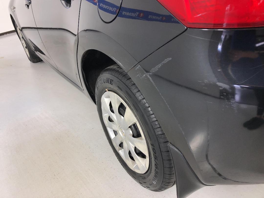 Photo '24' of Toyota Corolla