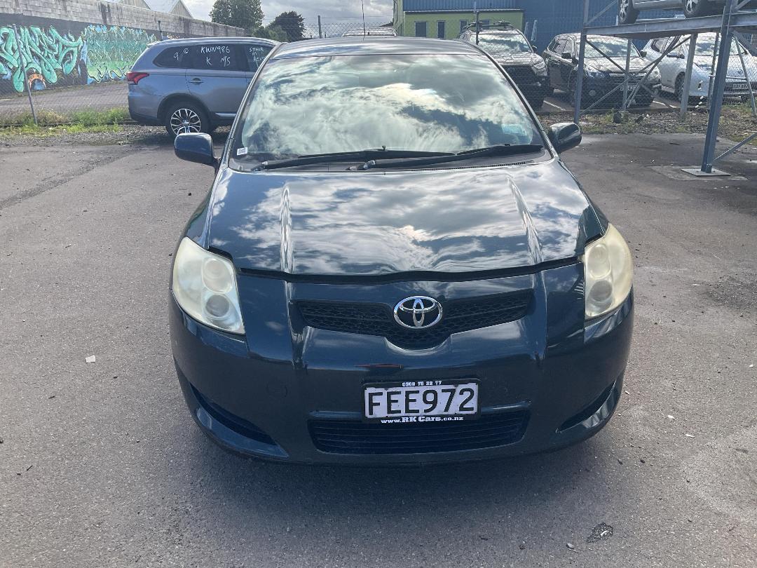 Photo '2' of Toyota Corolla GX