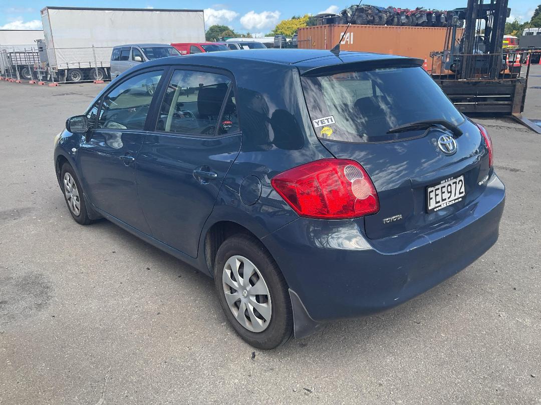 Photo '4' of Toyota Corolla GX