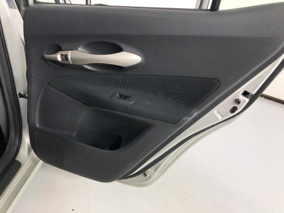 Photo '17' of Toyota Corolla Photo '17' of Toyota Corolla