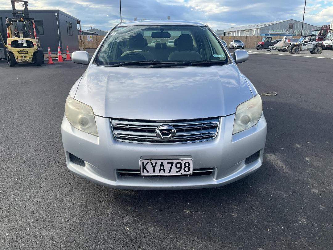 Photo '2' of Toyota Corolla Axio Photo '2' of Toyota Corolla Axio