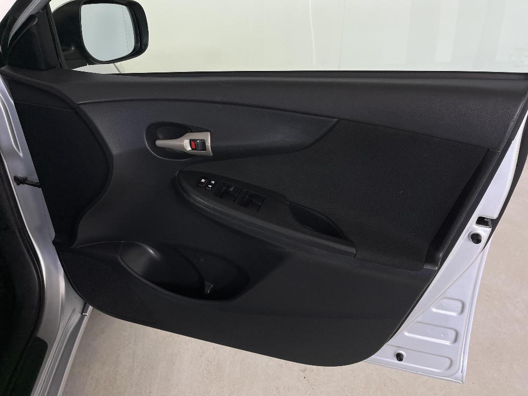 Photo '15' of Toyota Corolla