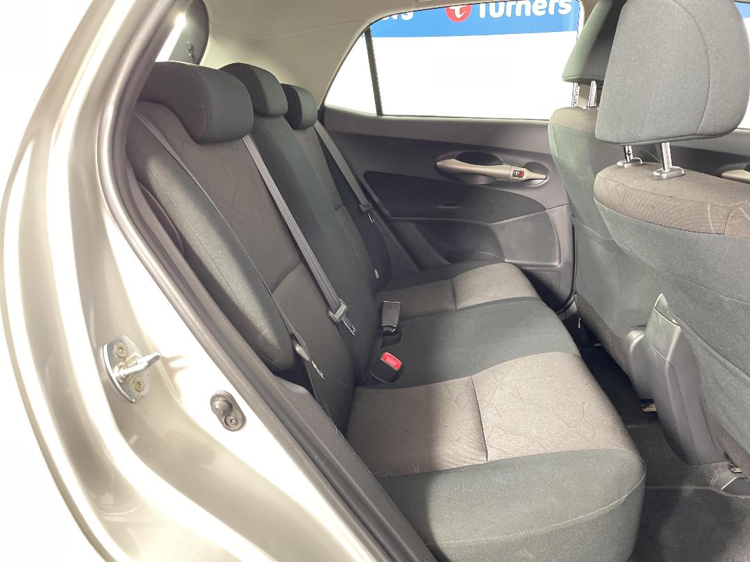 Photo '20' of Toyota Corolla