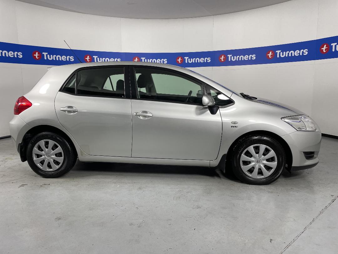 Photo '23' of Toyota Corolla