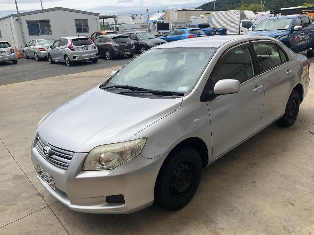 Photo '2' of Toyota Corolla Axio Photo '2' of Toyota Corolla Axio