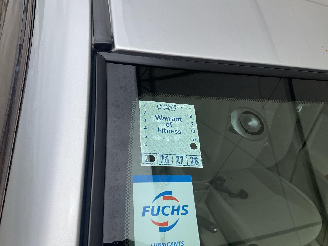 Photo '12' of Toyota Corolla Axio Photo '12' of Toyota Corolla Axio