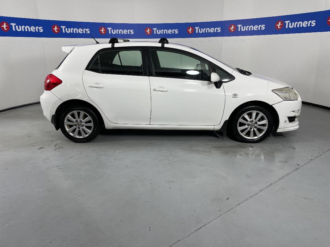 Photo '23' of Toyota Corolla