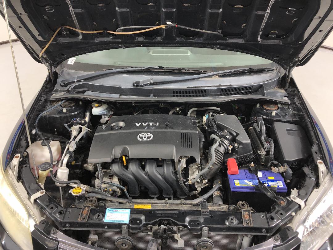 Photo '13' of Toyota Corolla